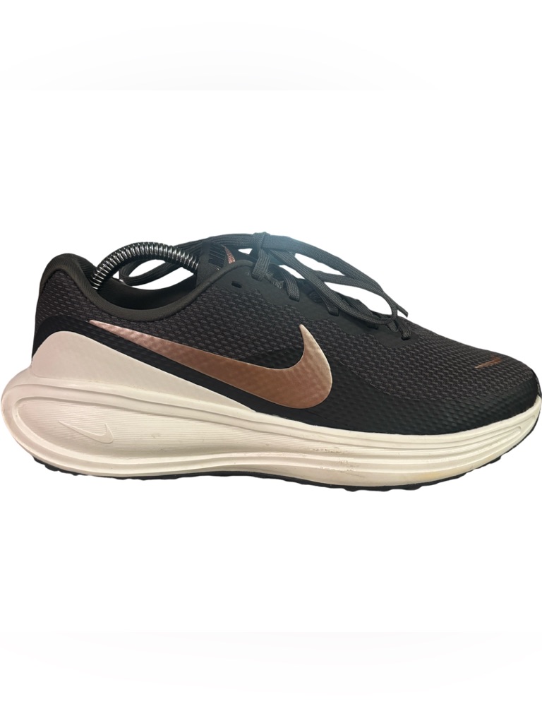 Nike Womens Revolution 8 Running Shoe Size 85